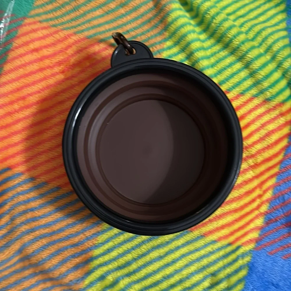 Clip On Collapsible Travel Water Bowl
